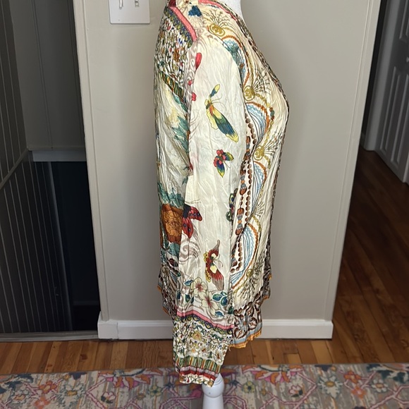 Johnny Was Butterfly and Baubles 100% Silk Tunic Button Blouse New Size XS - Picture 4 of 11
